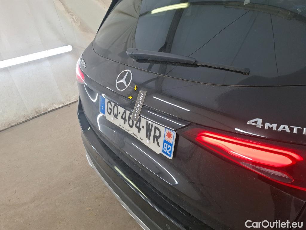  Mercedes  GLC MERCEDES-BENZ  / 2022 / 5P / SUV  300 e Business Line 4MATIC #21