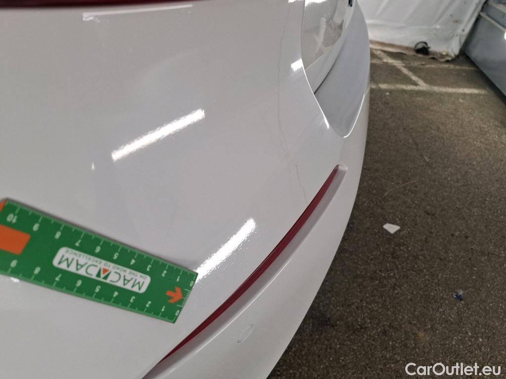  Bmw  Serie 1 Série 1 Berline 116 i Edition Sport 1.5 110CV BVA7 E6d #4