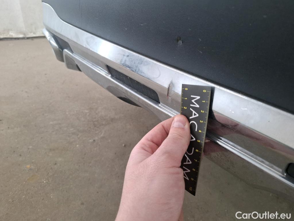  Mercedes  GLC MERCEDES-BENZ  / 2022 / 5P / SUV  300 e Business Line 4MATIC #8