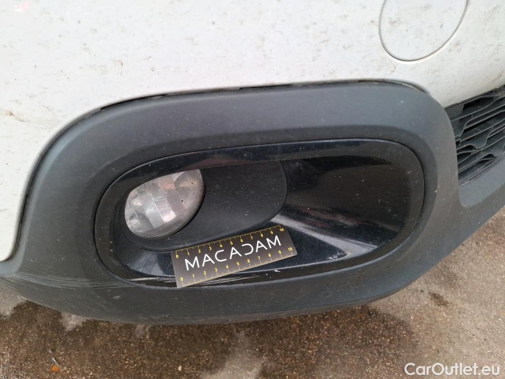  Citroen  C3  Société Feel 1.5 BlueHDI 100CV BVM6 E6dT #18