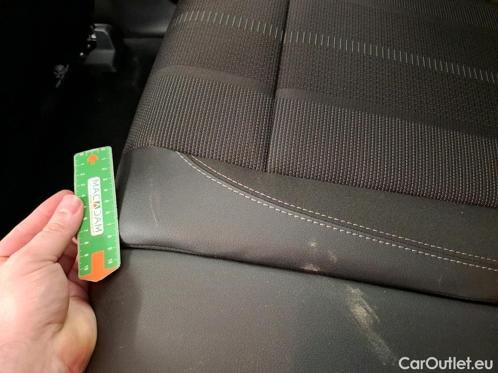  Opel   Grandland X Grandland X Business Elegance 1.5 130CV BVA8 6E #10