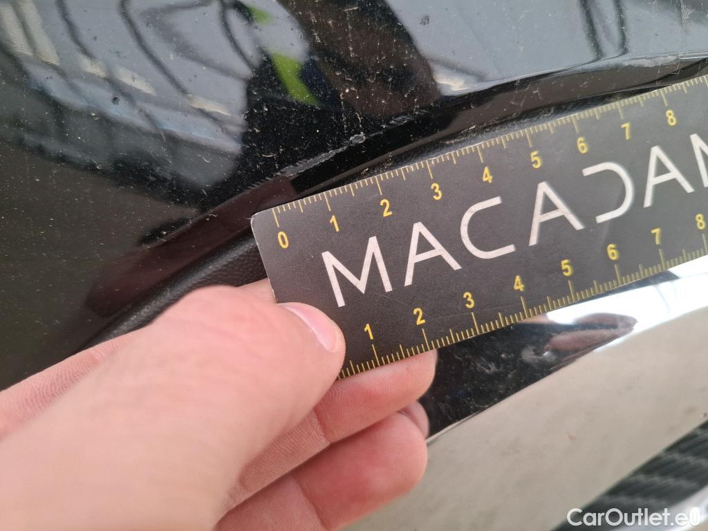  Mercedes  G-Klasee MERCEDES-BENZ GLC / 2019 / 5P / SUV GLC 300 e Business Line 4Matic #13