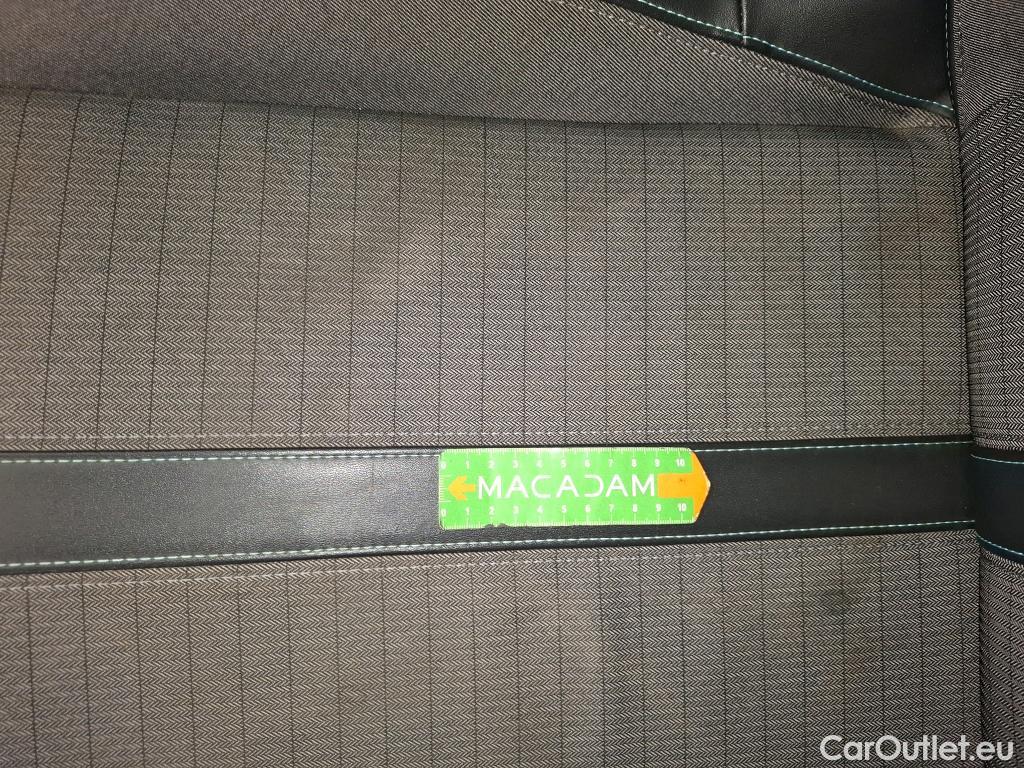  Peugeot  2008  Allure Business 1.5 HDi 130CV BVA8 E6d #45