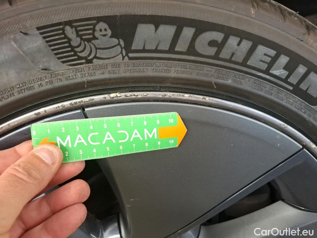  Tesla  Model 3 TESLA  / 2018 / 4P / Berline Propulsion #6