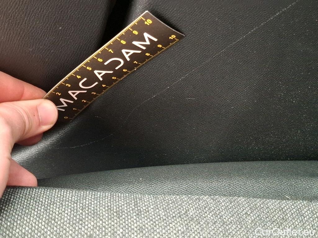  Peugeot  208  (e-) Active Business 50kWh BVA #11