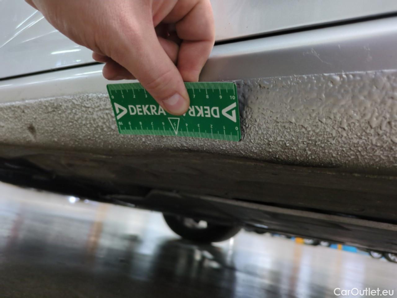  Renault  Megane  IV Berline 5 ptes. Techno 1.5 dCi 115CV BVA7 E6d #36