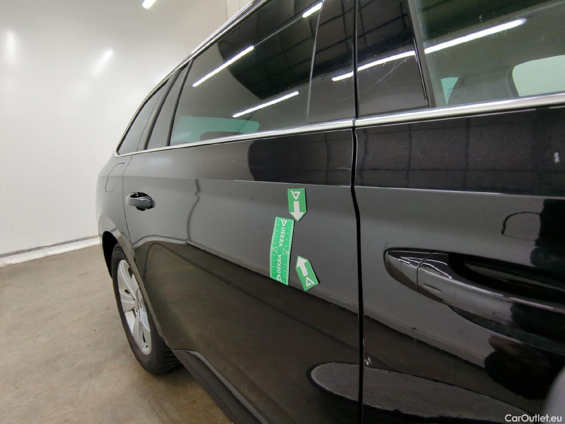  Skoda  Superb  Break Business 2.0 TDI 120CV BVA7 E6d #19