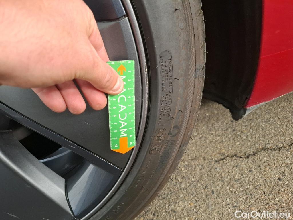  Tesla  Model 3 TESLA  / 2018 / 4P / Berline Propulsion #13