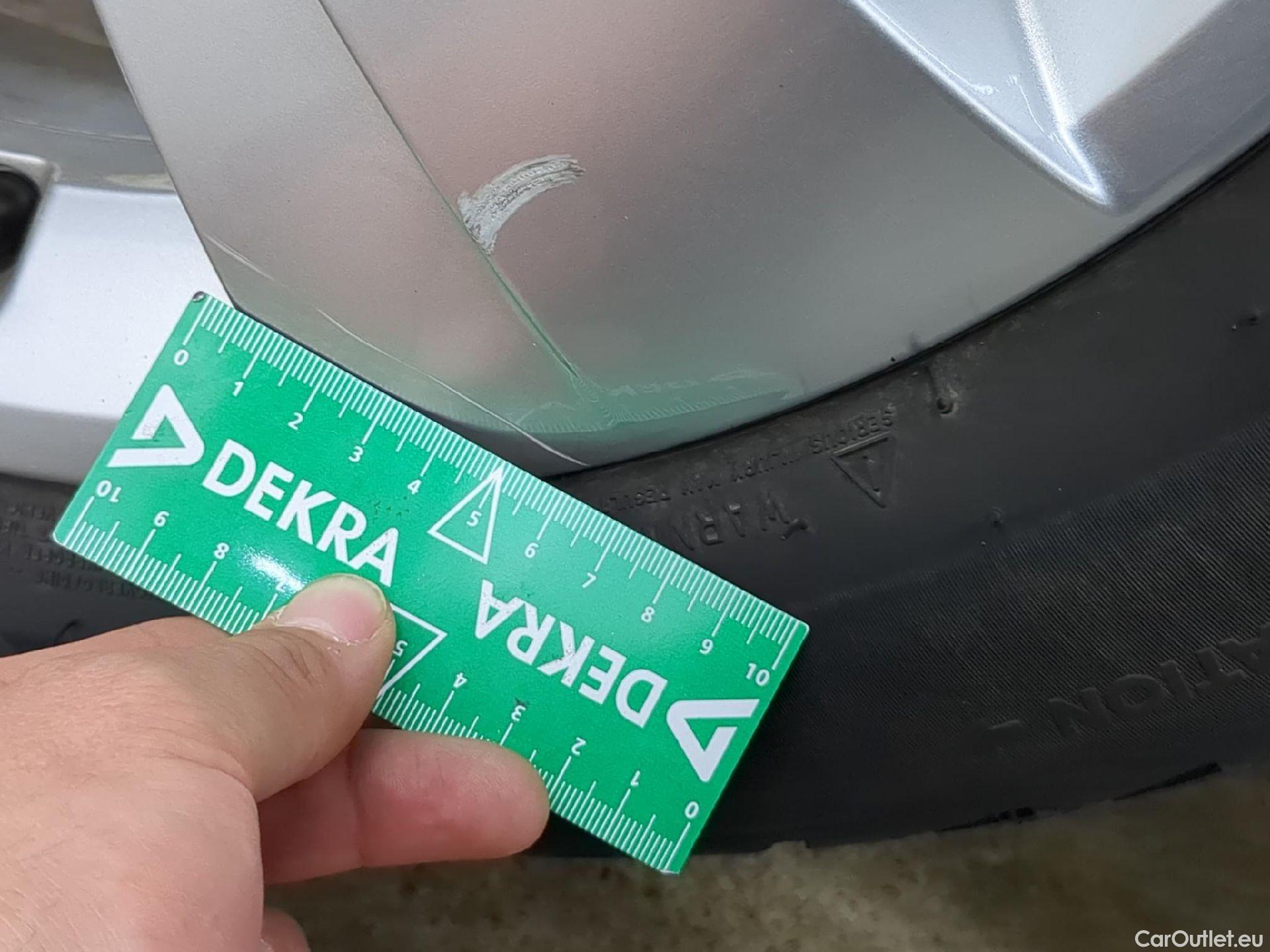  Skoda  Superb  Break Business 2.0 TDI 120CV BVA7 E6d #11