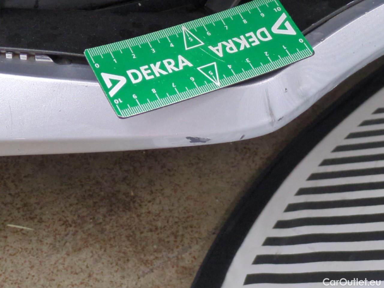  Renault  Megane  IV Berline 5 ptes. Techno 1.5 dCi 115CV BVA7 E6d #28