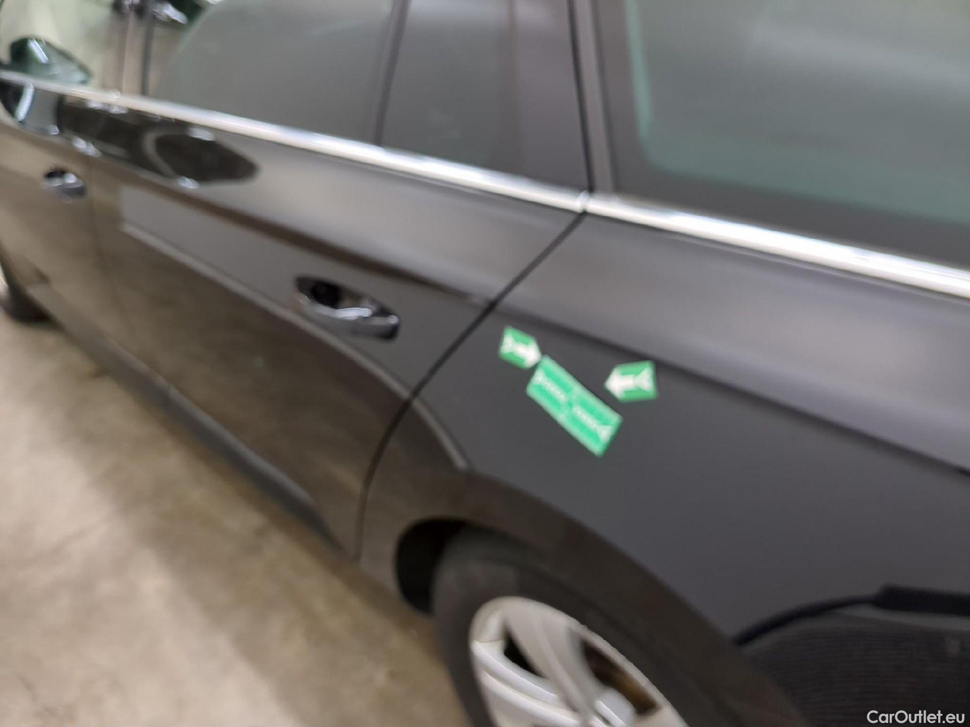  Skoda  Superb  Break Business 2.0 TDI 120CV BVA7 E6d #26