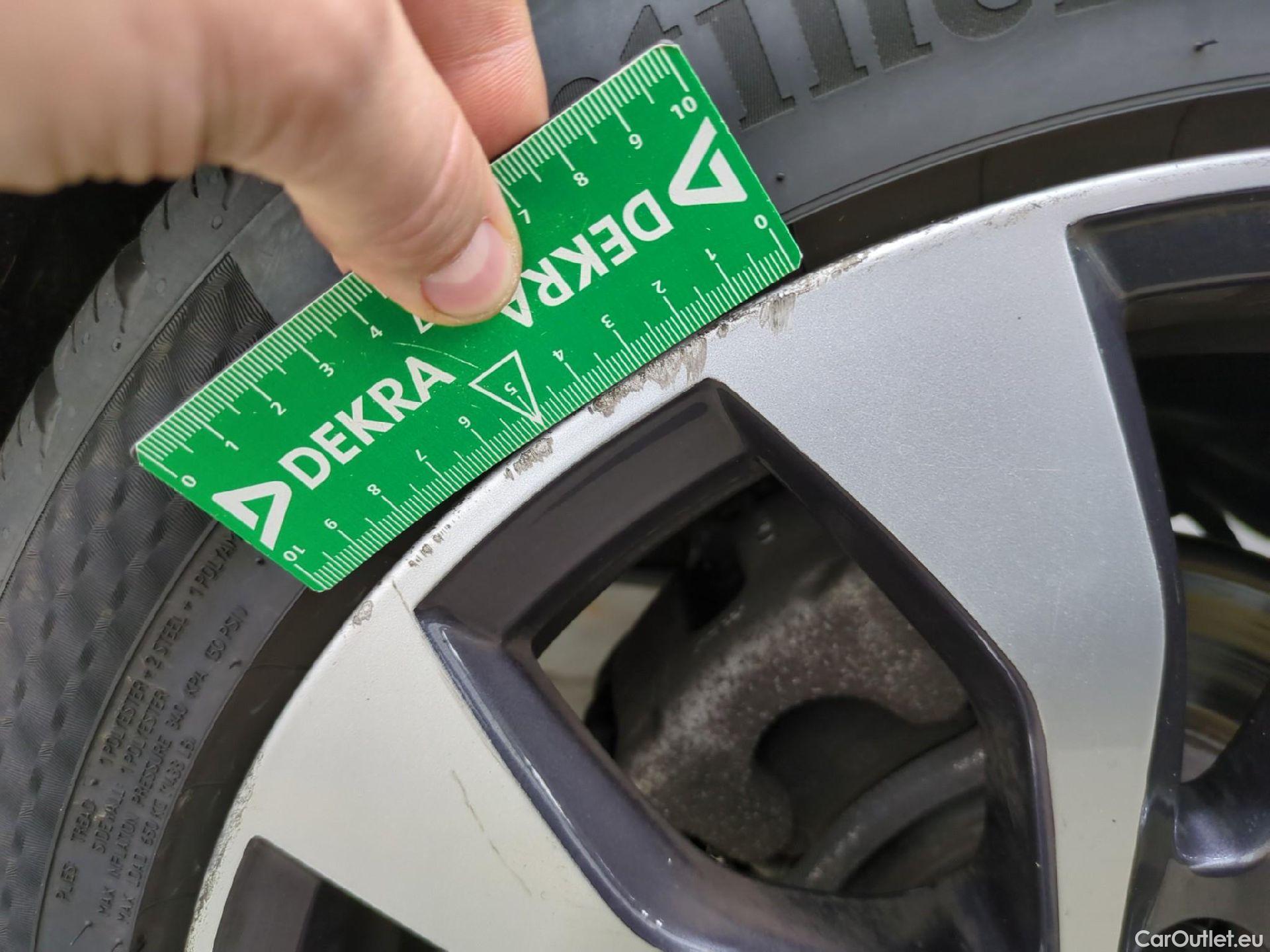  Renault  Megane  IV Berline 5 ptes. Techno 1.5 dCi 115CV BVA7 E6d #19