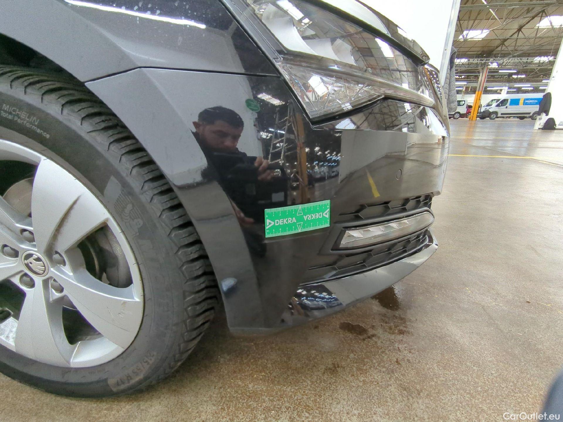  Skoda  Superb  Break Business 2.0 TDI 120CV BVA7 E6d #7