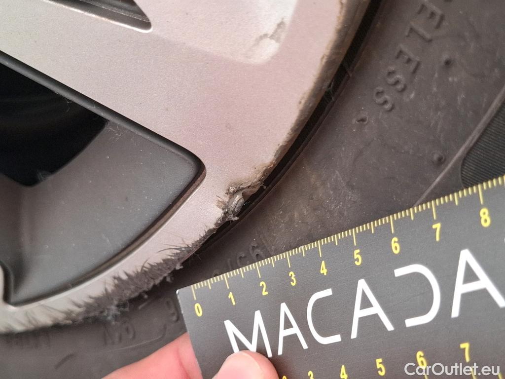  Peugeot  208  (e-) Active Business 50kWh BVA #24