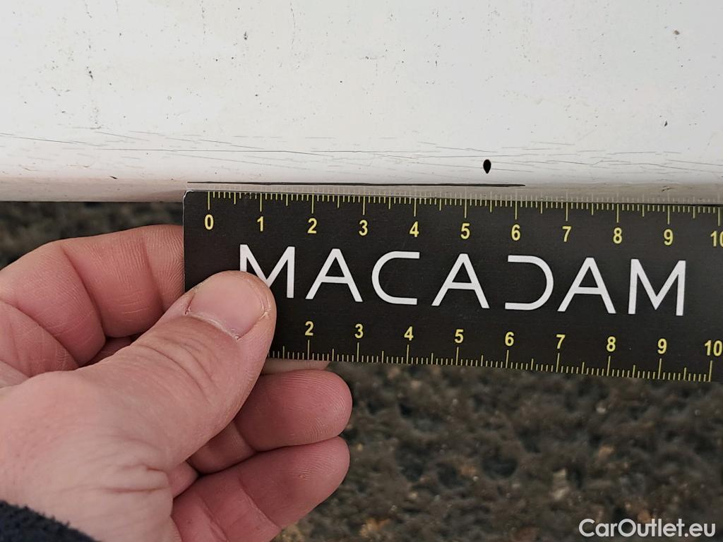  Toyota  Yaris TOYOTA  Hybride / 2019 / 5P / Berline Hybride 116h Dynamic Business Beyond Zer #19