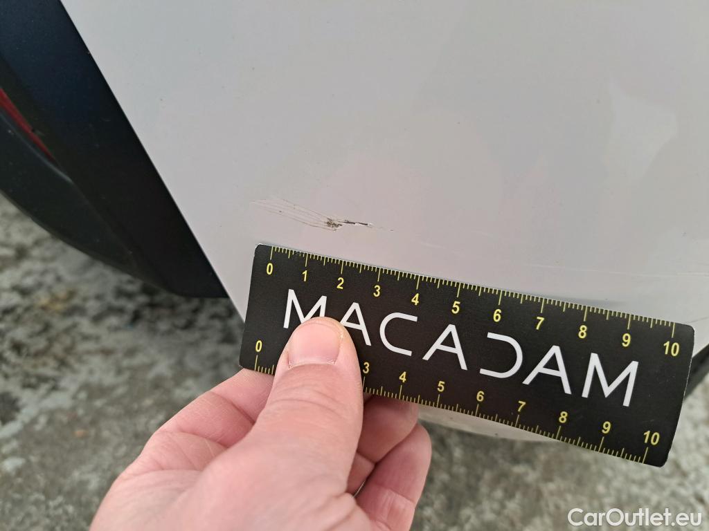  Toyota  Yaris TOYOTA  Hybride / 2019 / 5P / Berline Hybride 116h Dynamic Business Beyond Zer #6