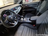  Alfa Romeo   STELVIO ALFA ROMEO / 2017 / 5P / SUV 2.2 TD 190 CV SUPER BUSINESS AT8 Q4 #33