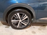  Peugeot  3008 PEUGEOT  / 2020 / 5P / SUV BLUEHDI 130 EAT8 SeS ALLURE #102