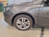  Peugeot  308 PEUGEOT  / 2017 / 5P / STATION WAGON SW BUSINESS BLUEHDI 130 SeS #105