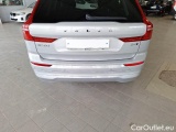  Volvo  XC60 VOLVO  / 2021 / 5P / SUV B4 D AWD AUTOMATICO CORE #50