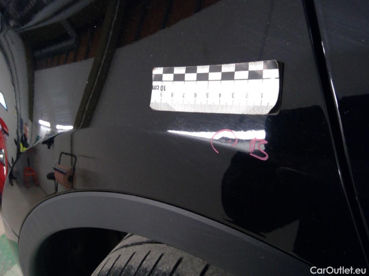  Tesla  Model Y  Long-Range AWD #19