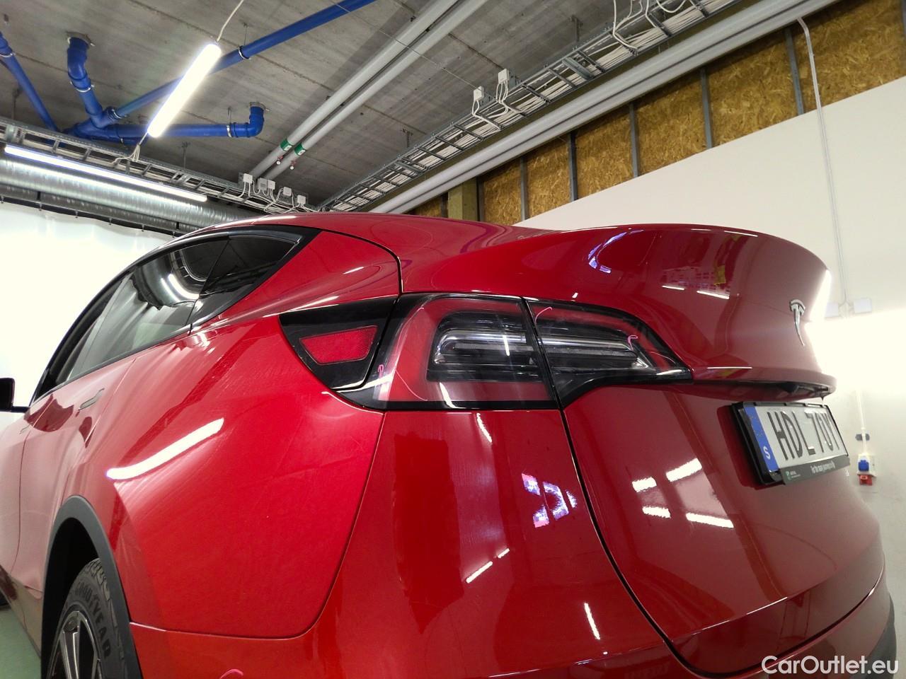  Tesla  Model Y  75kWh Long-Range AWD #48