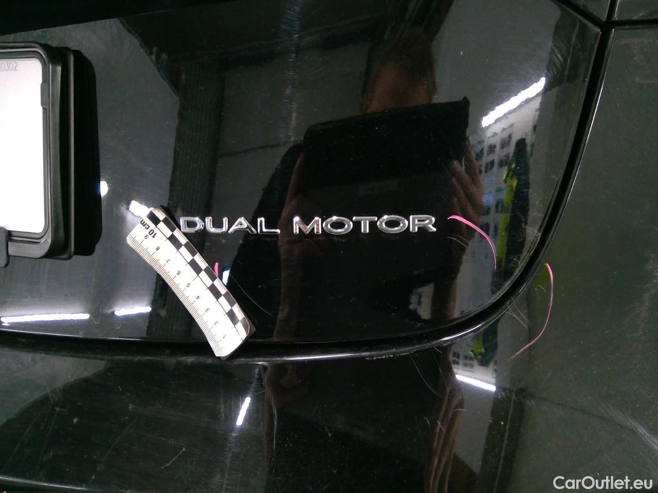  Tesla  Model 3  75kWh Long-Range #19