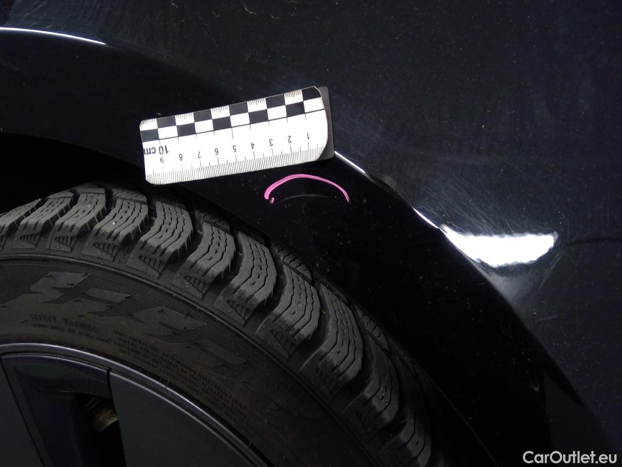  Tesla  Model 3  75kWh Long-Range #16