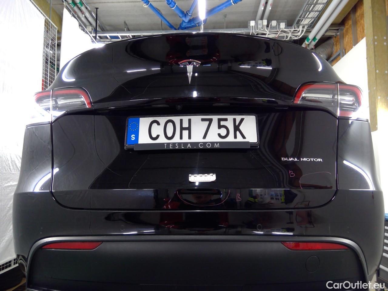  Tesla  Model Y  Long-Range AWD #22