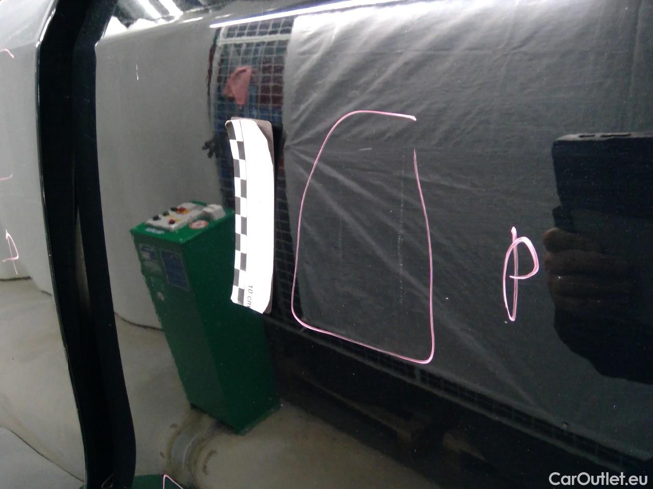  Tesla  Model 3  75kWh Long-Range #13