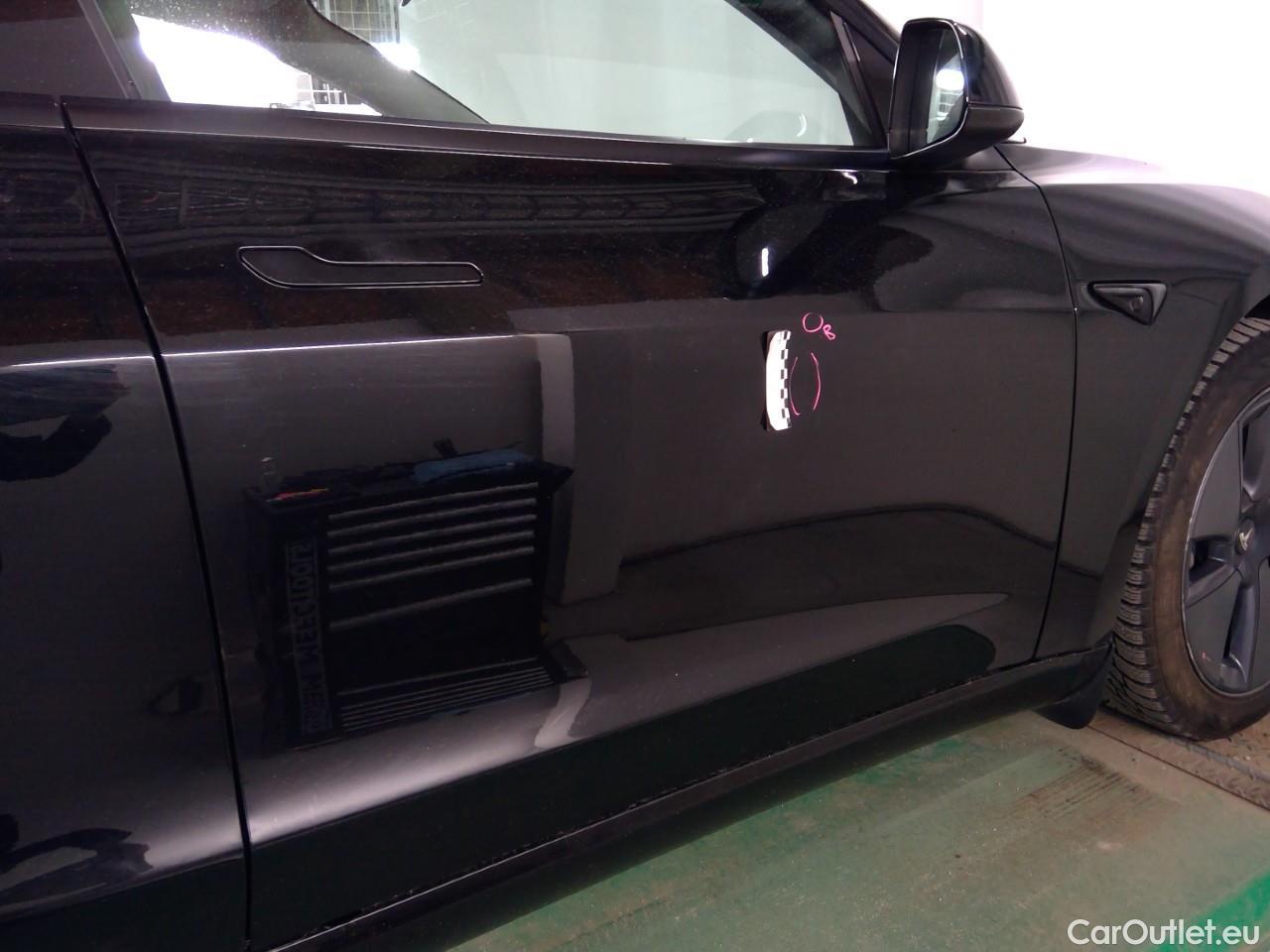  Tesla  Model 3  75kWh Long-Range #24