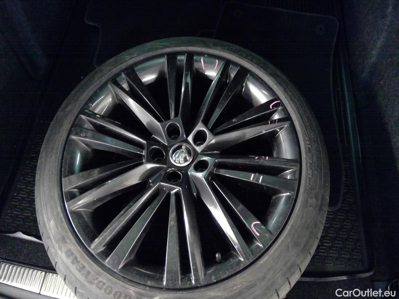  Skoda  Superb Sup.Co.TSI PHEV 218 L&K Aut #50