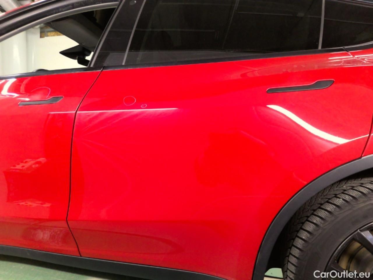  Tesla  Model Y  75kWh Long-Range AWD #37