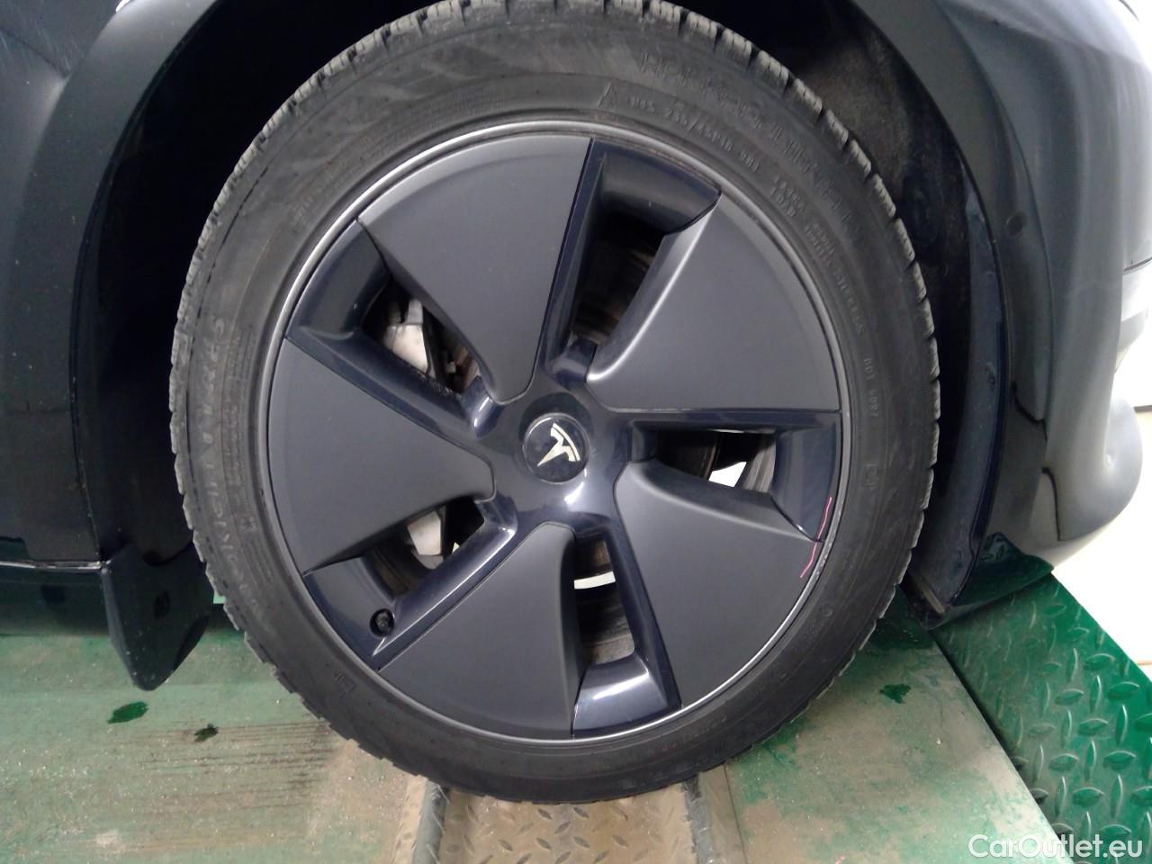  Tesla  Model 3  75kWh Long-Range #4