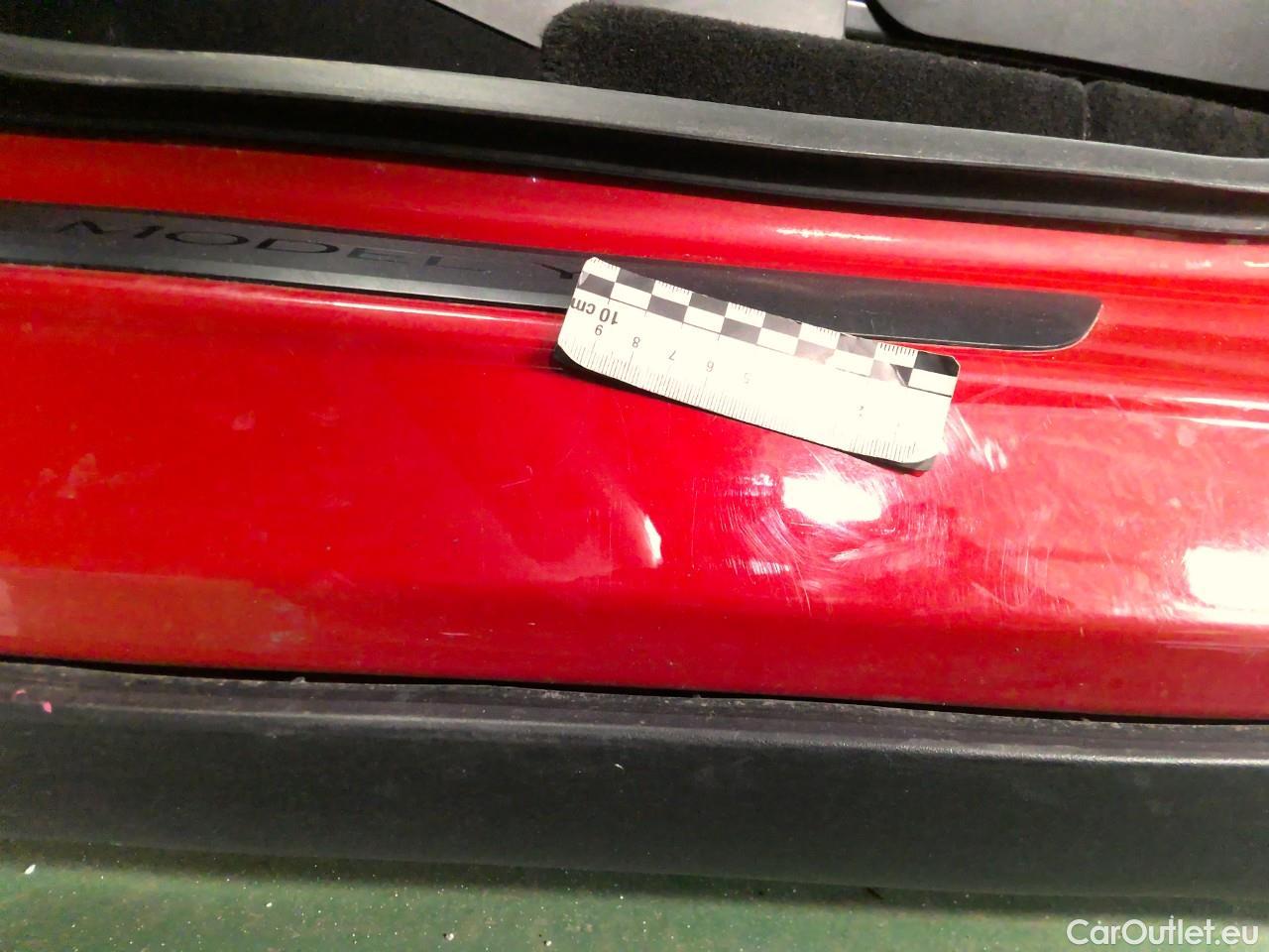  Tesla  Model Y  75kWh Long-Range AWD #46