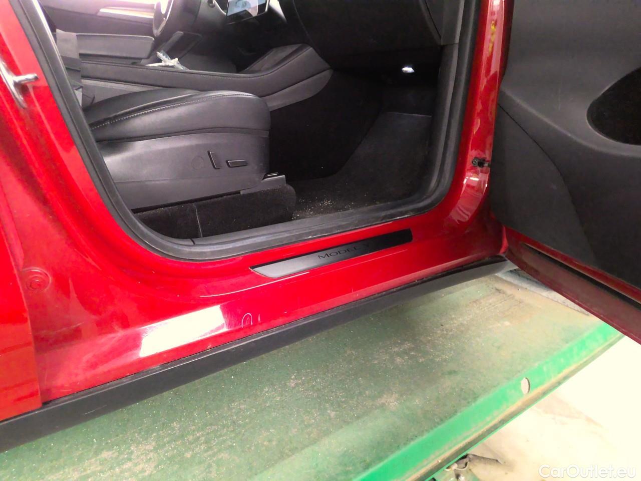  Tesla  Model Y  75kWh Long-Range AWD #17