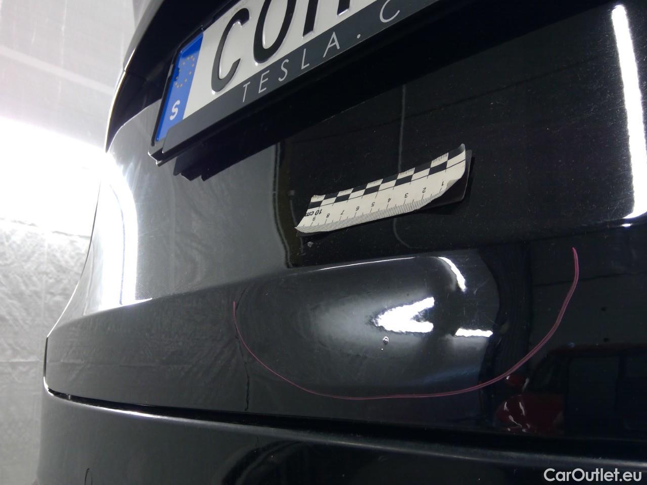  Tesla  Model Y  Long-Range AWD #21