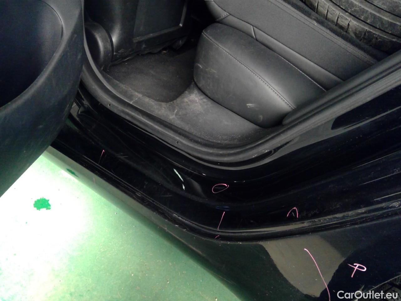  Tesla  Model 3  75kWh Long-Range #27