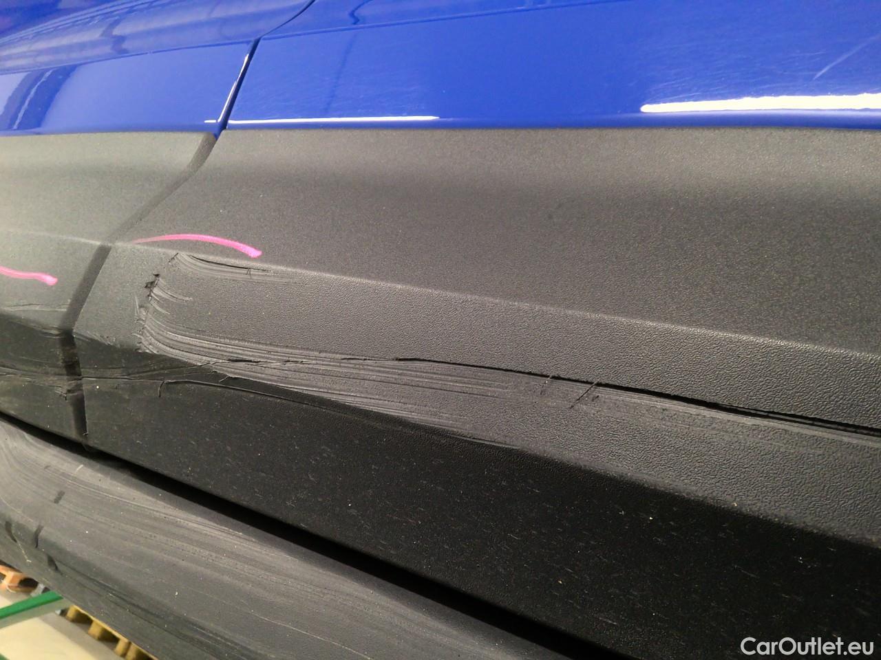  Skoda  ENYAQ  iV80 5d #2