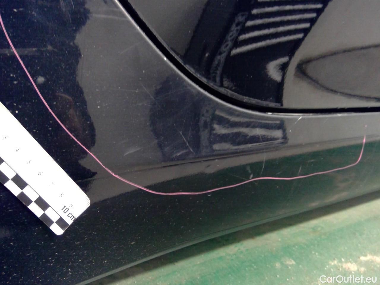  Tesla  Model 3  75kWh Long-Range #19