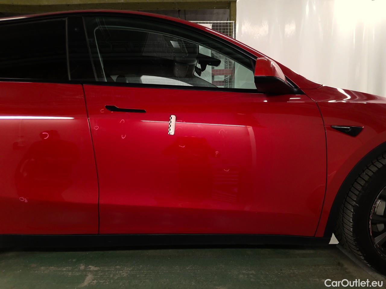  Tesla  Model Y  75kWh Long-Range AWD #16