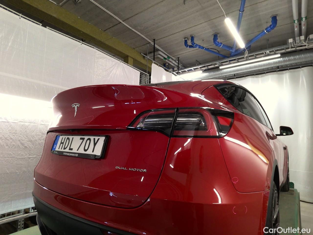  Tesla  Model Y  75kWh Long-Range AWD #43