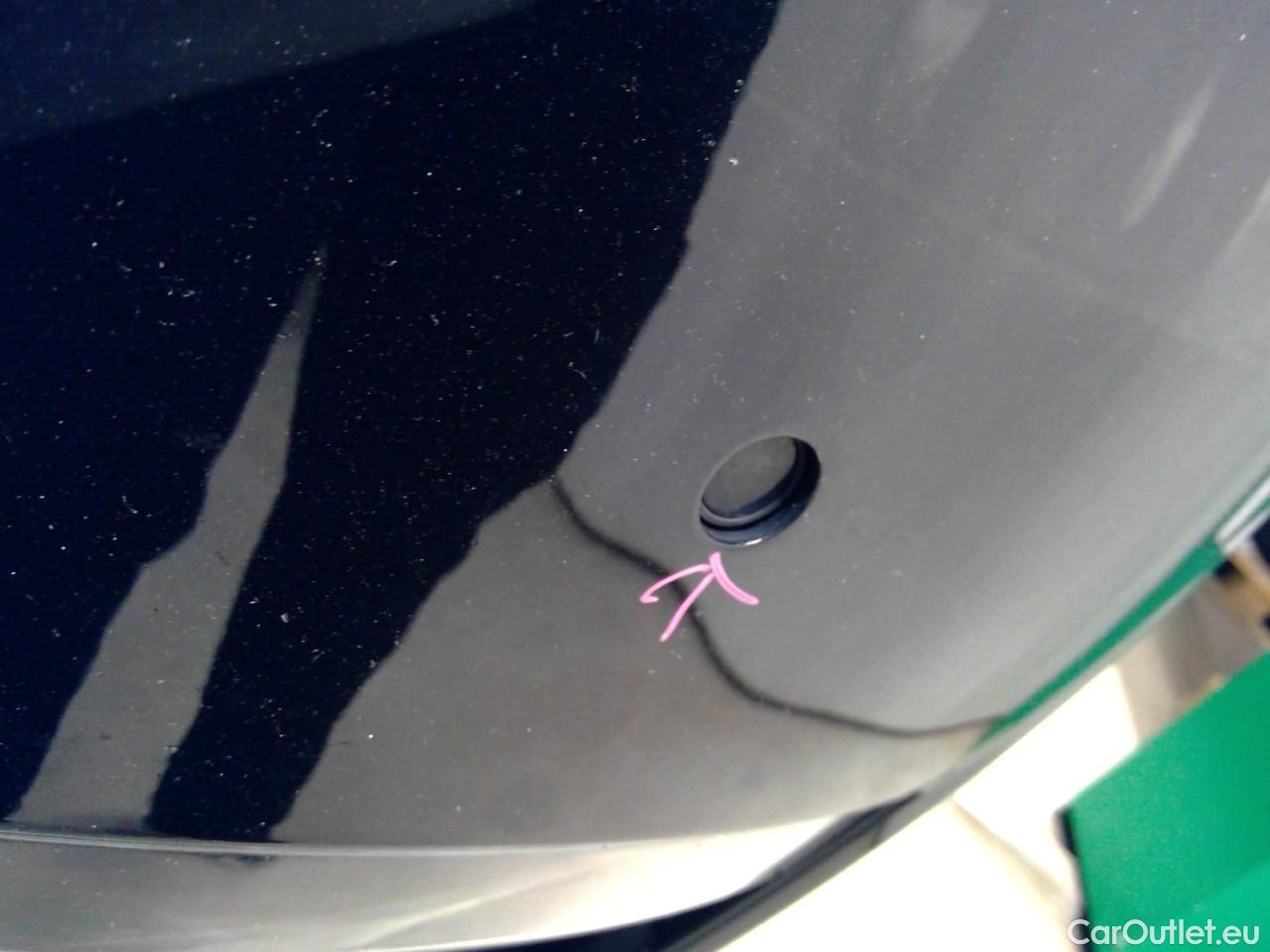  Tesla  Model Y  Long-Range AWD #33