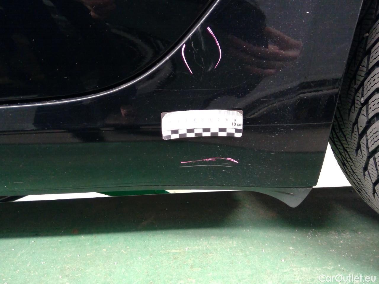  Tesla  Model 3  75kWh Long-Range #12