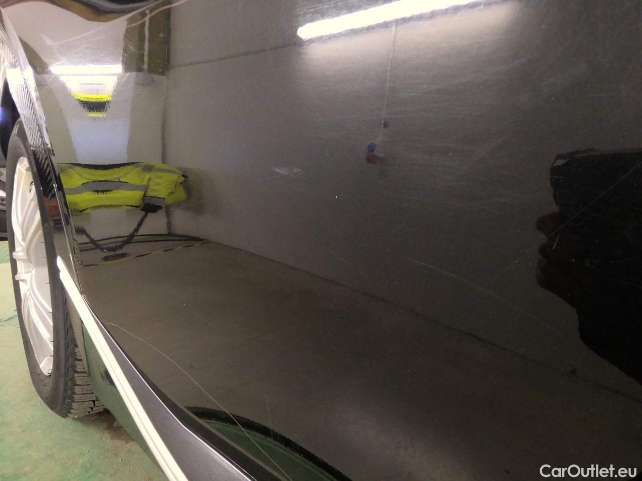  KIA  Ev6  77.4kWh 325 AWD Plus #33