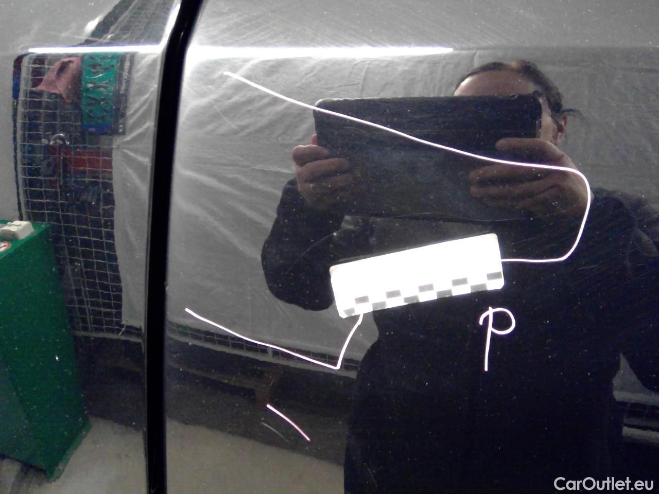  Tesla  Model Y  Long-Range AWD #39