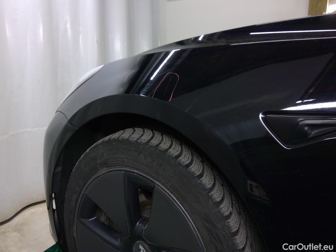  Tesla  Model 3  75kWh Long-Range #14