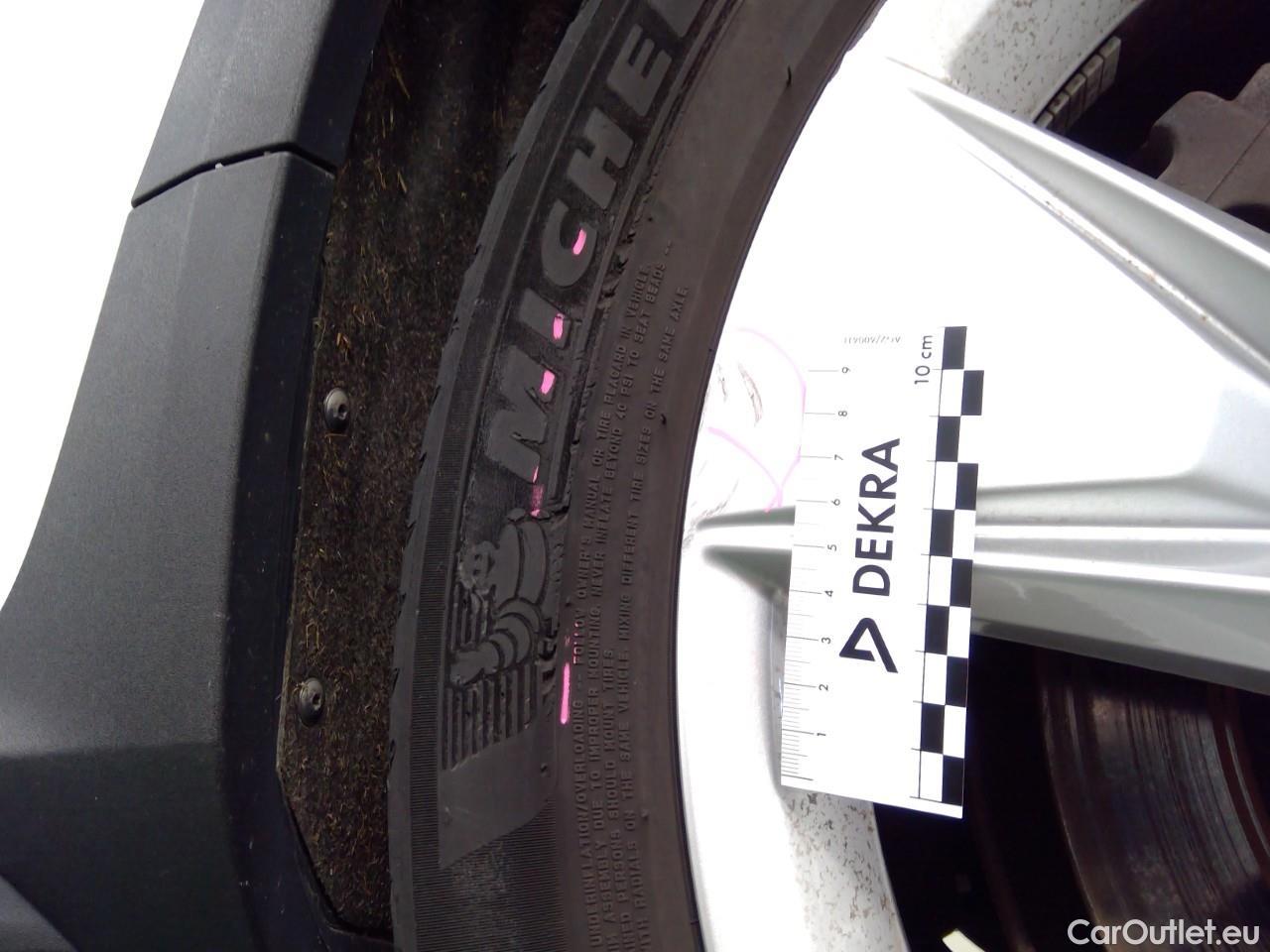  Volvo  V60  CC B4D Ad.Na.P.Ed. AWD Aut #20