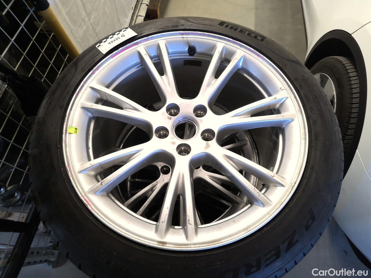  Tesla  Model Y  75kWh Long-Range AWD #1