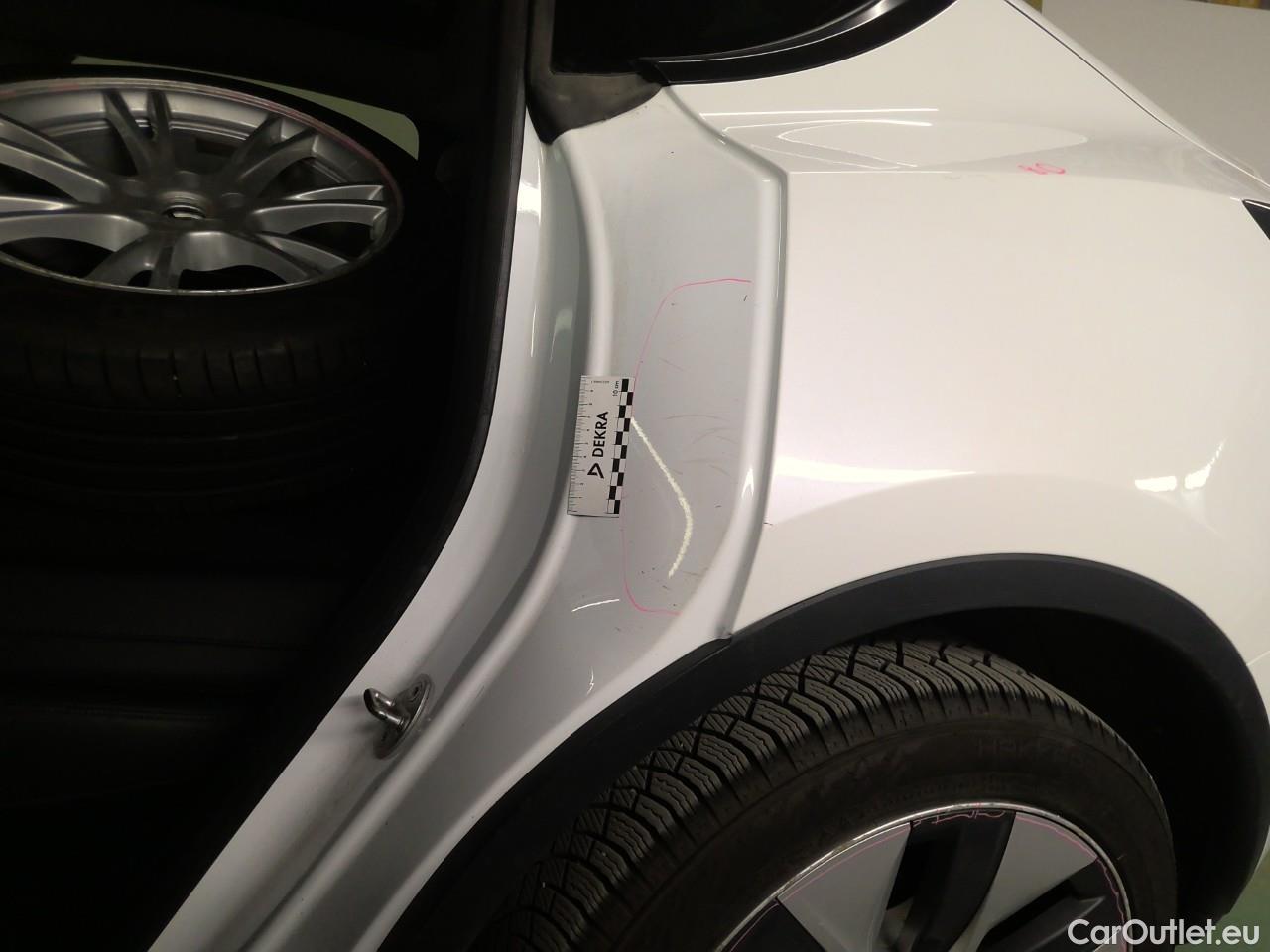  Tesla  Model Y  75kWh Long-Range AWD #33